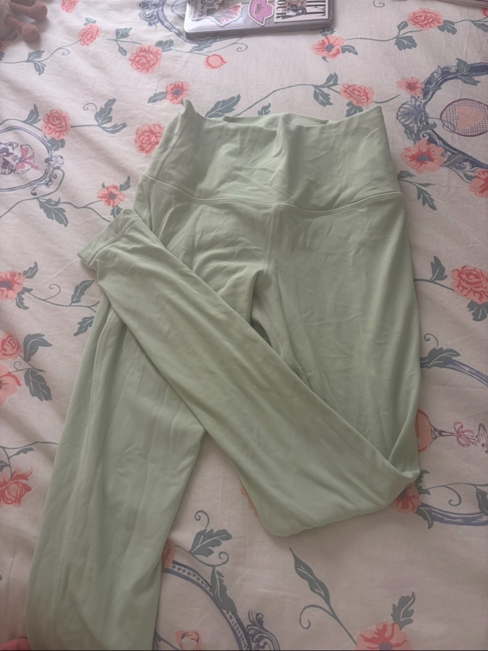 Lulu Lemon Sage Green Leggings